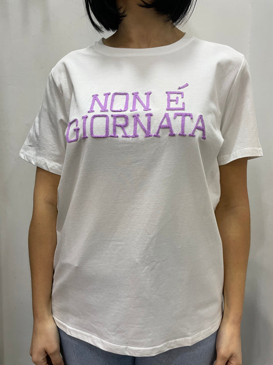 T-shirt NON È GIORNATA